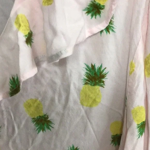 Pineapple blouse - Picture 2 of 6